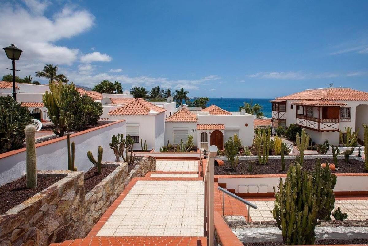 2 Bedroom Apartment For 4 People In Tenerife Costa Adeje Dış mekan fotoğraf