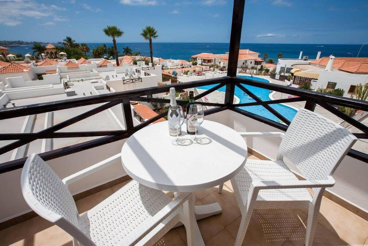2 Bedroom Apartment For 4 People In Tenerife Costa Adeje Dış mekan fotoğraf