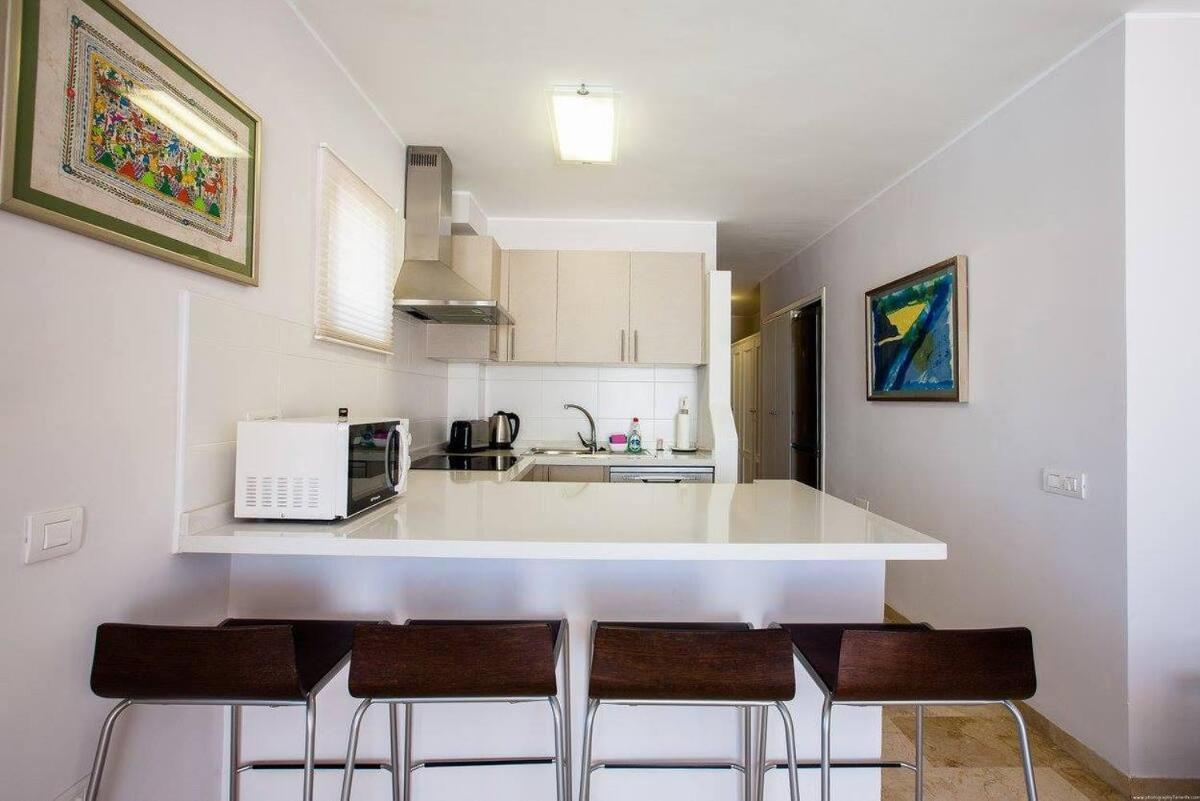 2 Bedroom Apartment For 4 People In Tenerife Costa Adeje Dış mekan fotoğraf