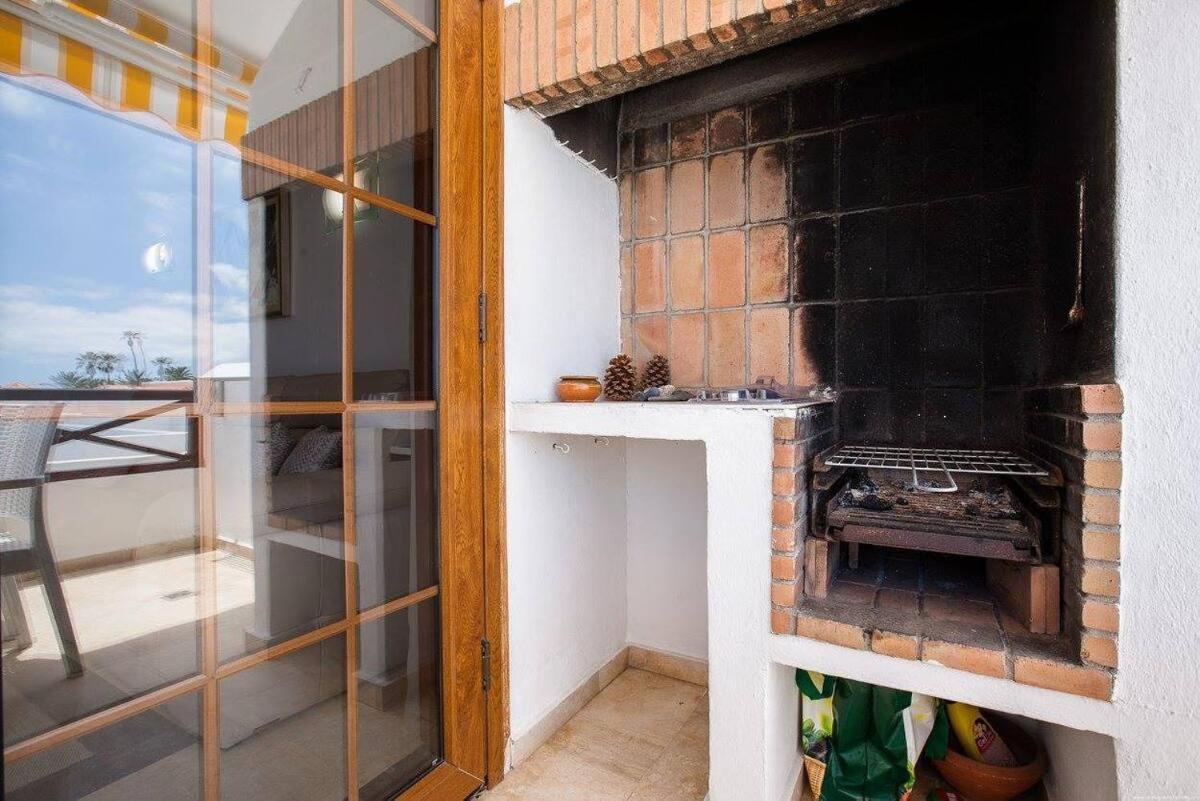 2 Bedroom Apartment For 4 People In Tenerife Costa Adeje Dış mekan fotoğraf