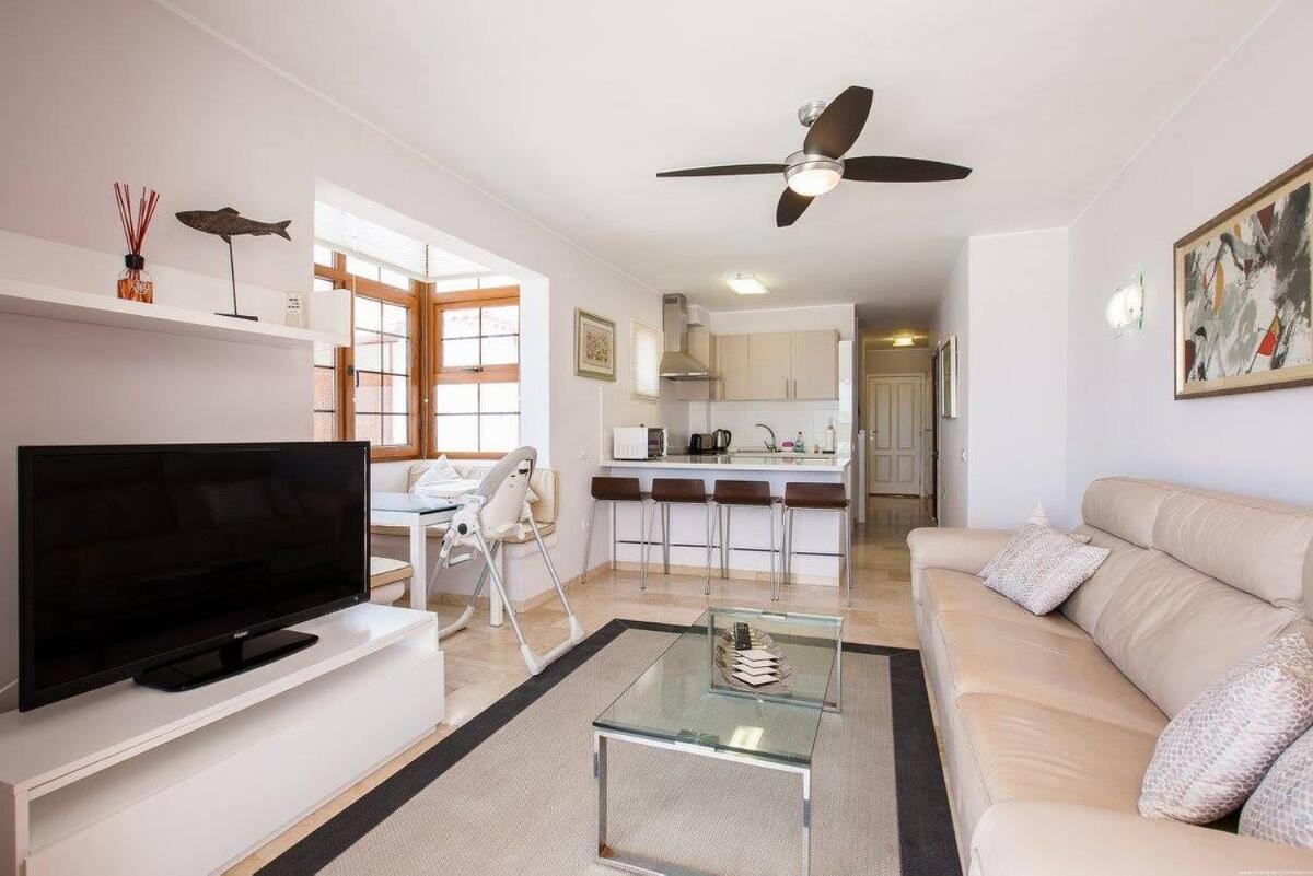 2 Bedroom Apartment For 4 People In Tenerife Costa Adeje Dış mekan fotoğraf