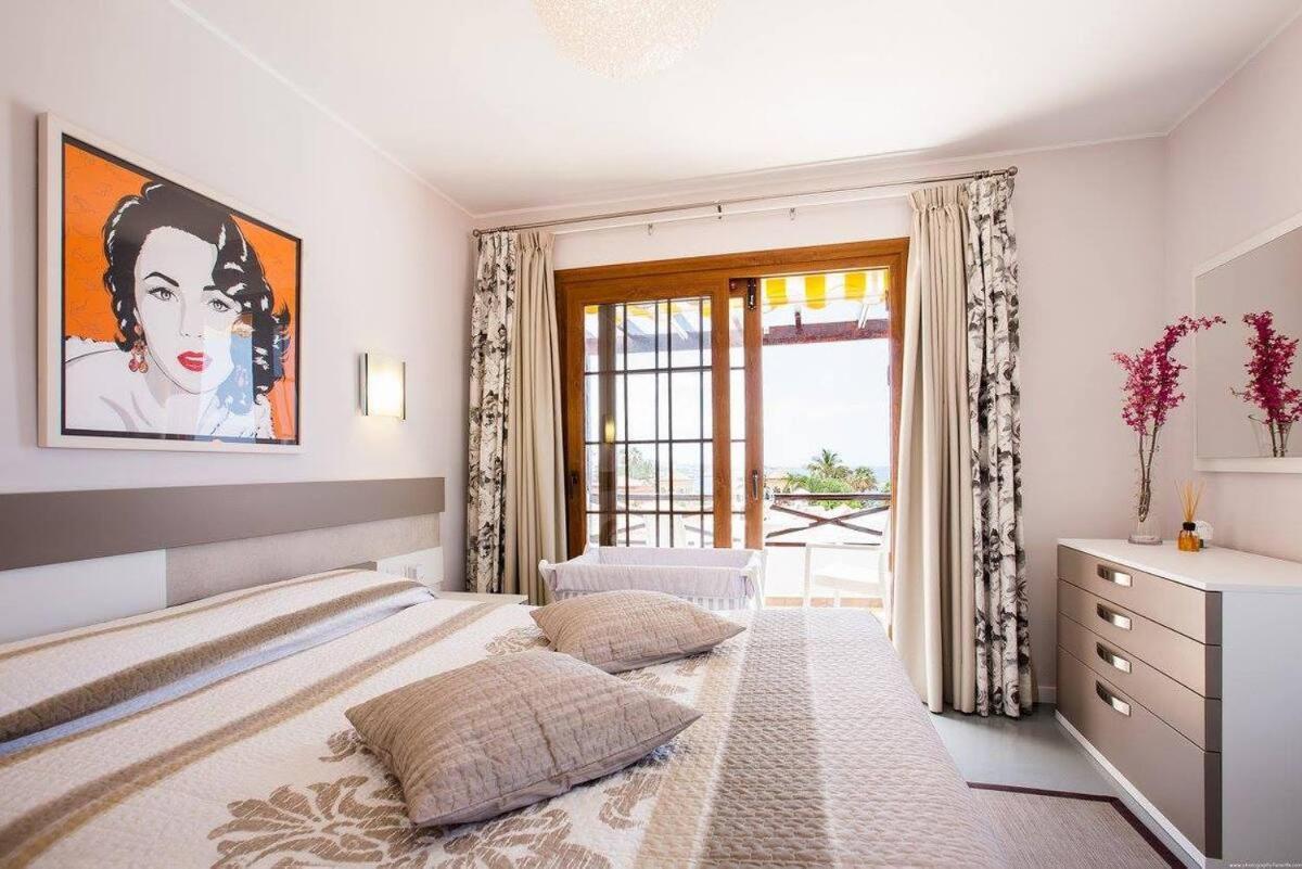 2 Bedroom Apartment For 4 People In Tenerife Costa Adeje Dış mekan fotoğraf
